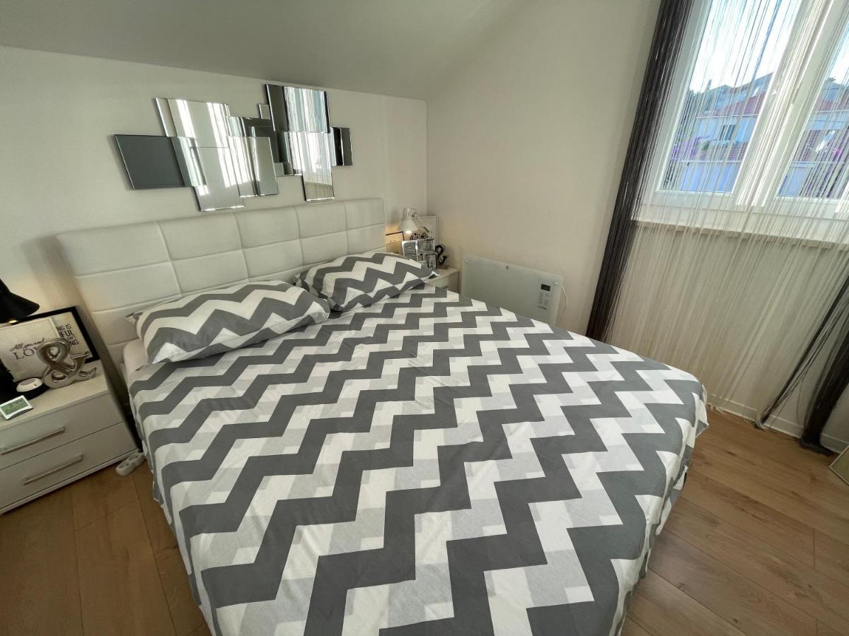 Apartment New Chic Supetar Extérieur photo
