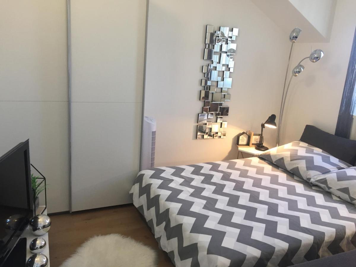 Apartment New Chic Supetar Extérieur photo